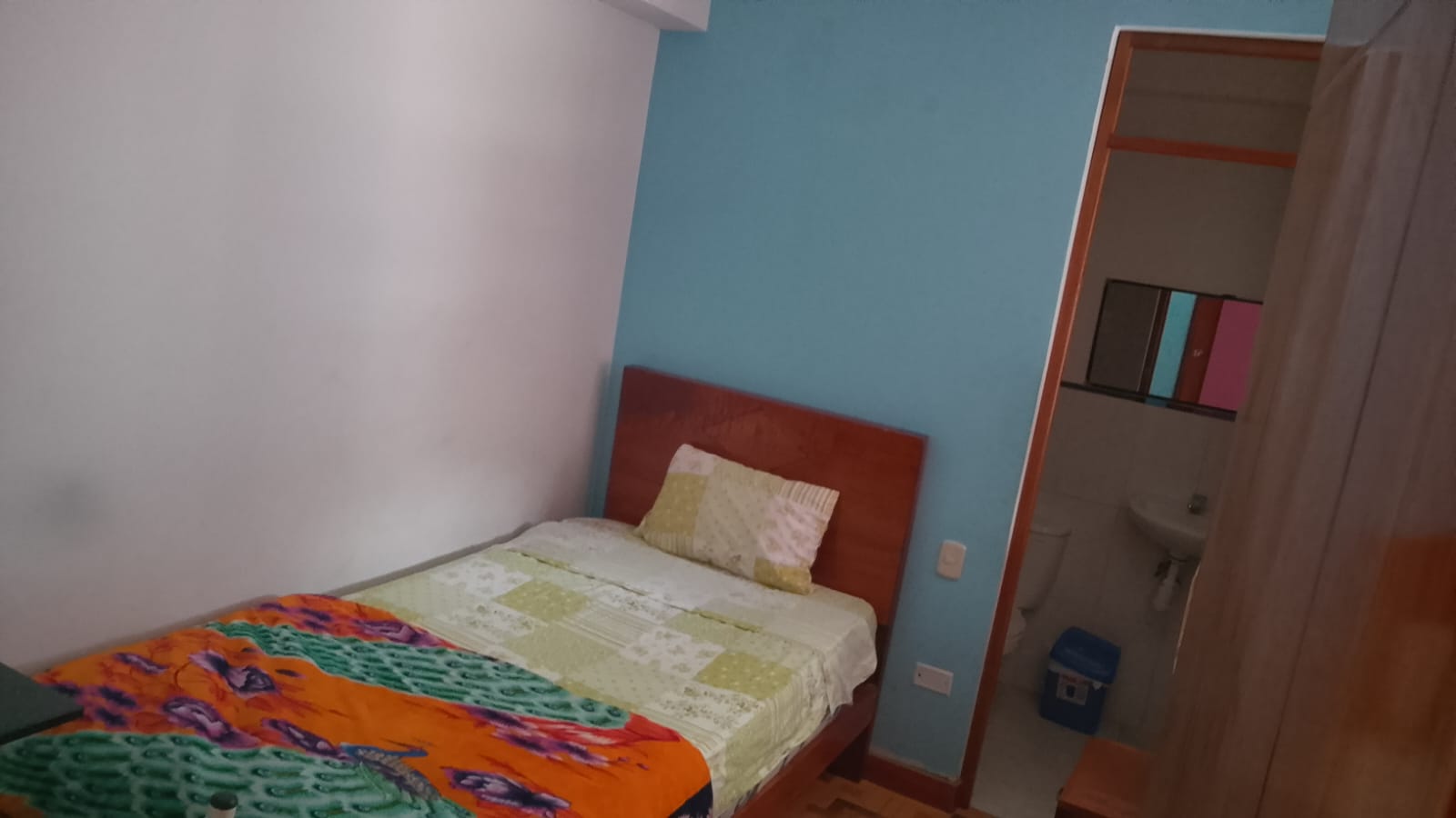 Habitación 707